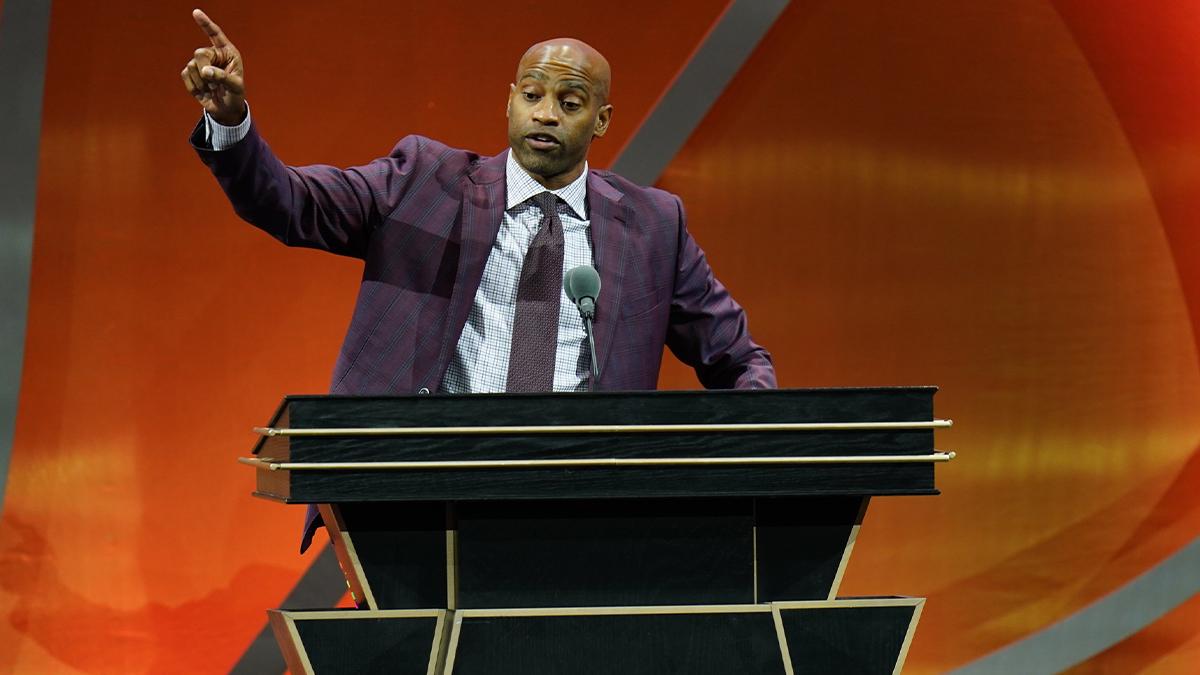 卡特炮轰缩赛季提案：「82场就是NBA的DNA，别动它」